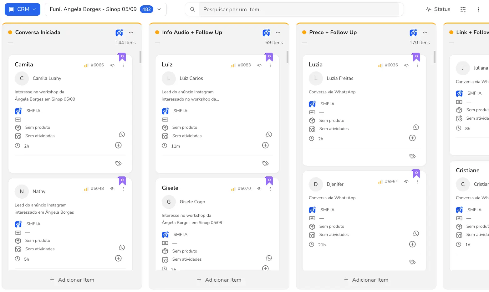 Kanban do CRM com 482 conversas distribuídas nas etapas Conversa iniciada, Info e áudio, Preço e Link, cada card atendido pela IA